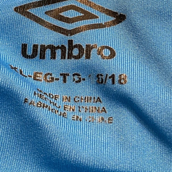 Umbro shorts. Size extra large 16-18 youth. Lined. - Picture 5 of 10